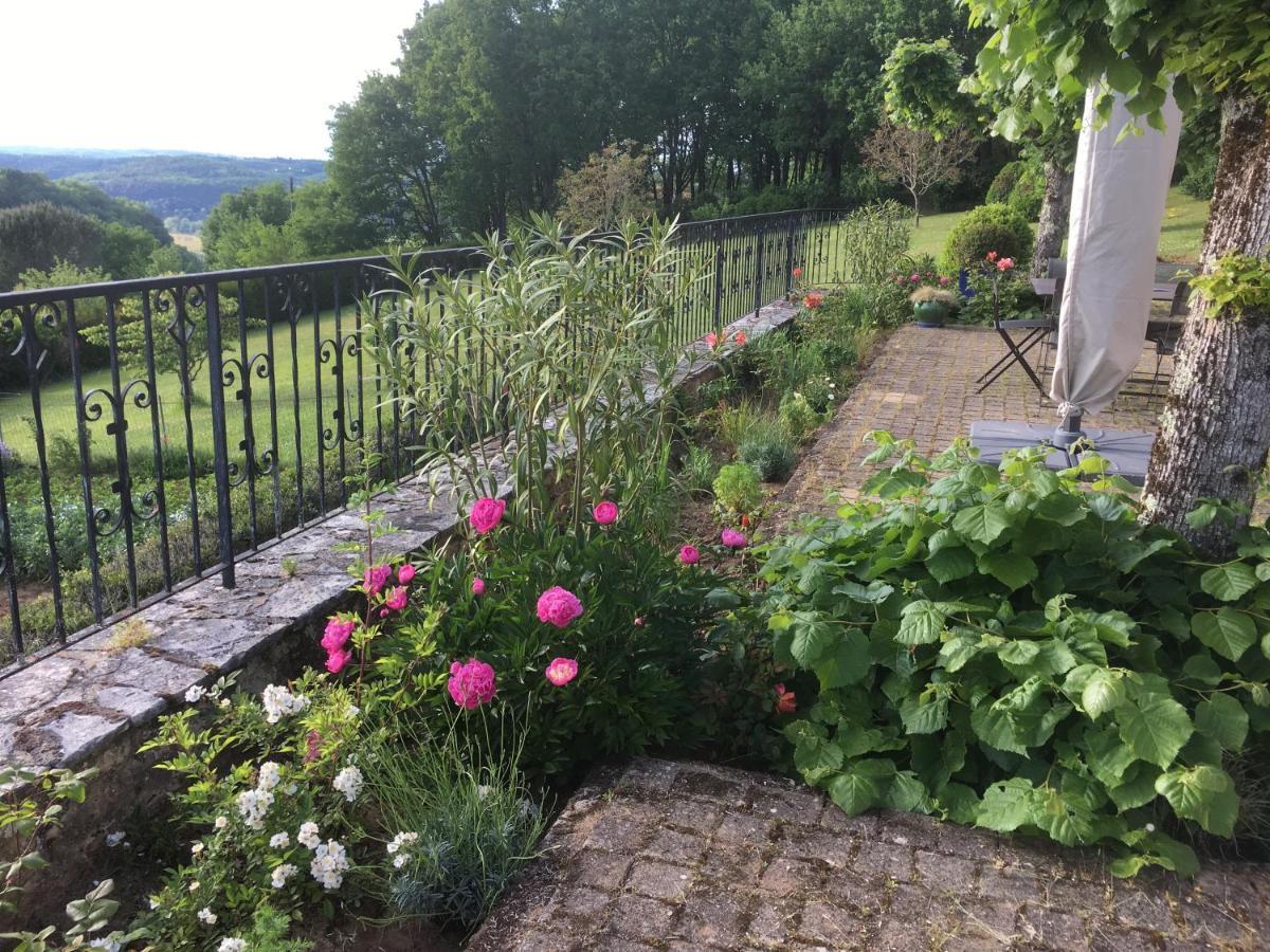 Bed and Breakfast Chambre De Madel Domme Exterior foto